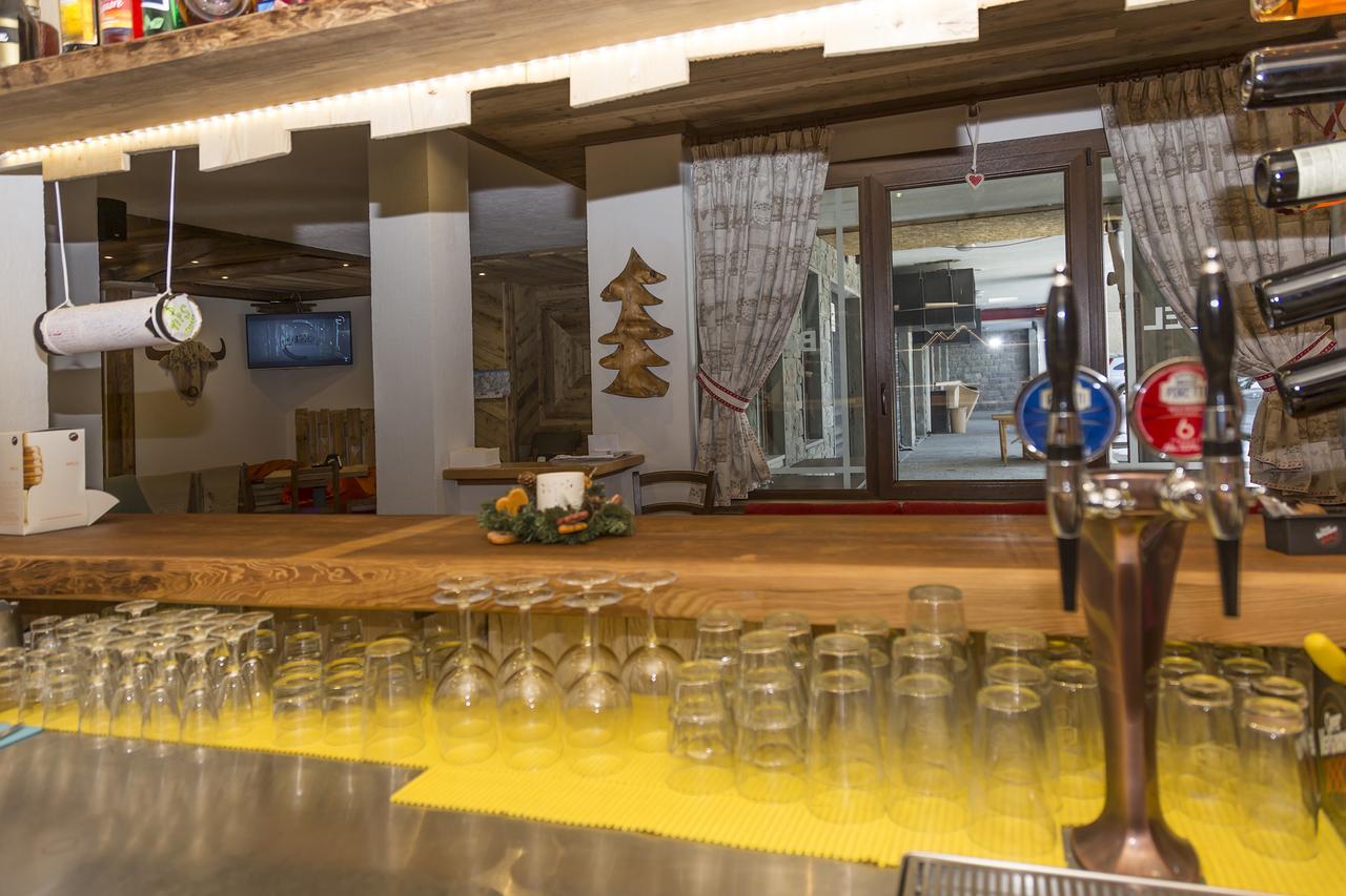 克罗特斯酒店 Oulx 外观 照片